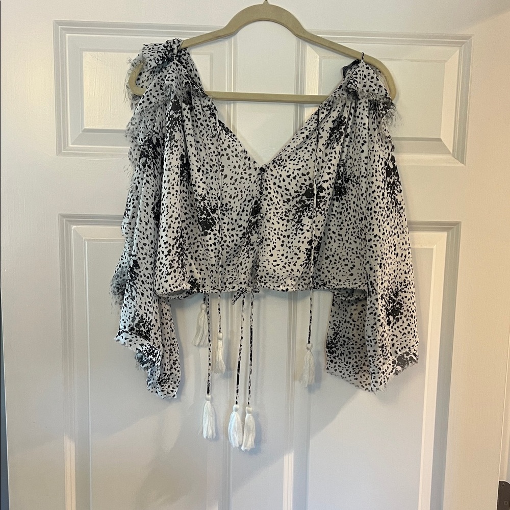 Elegant Black and White Women's Blouse